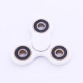 El más caliente Prodcut Finger Spinner 4 colores Nuevo Hand Spinners yemas de los dedos Spiral Fingers Gyro